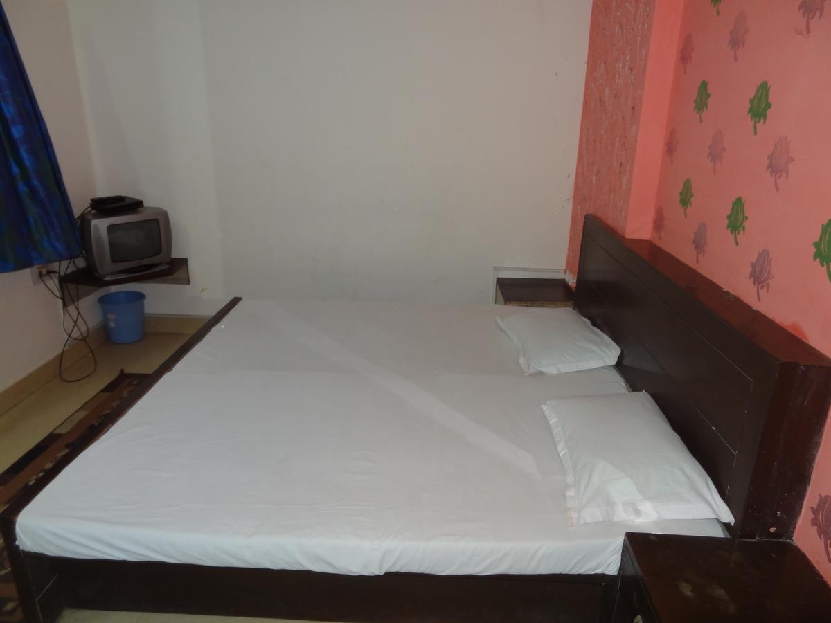 Hotel Aashiyana Agra  Esterno foto